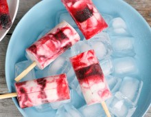 Raspberry and blackberry yoghurt swirl popsicles